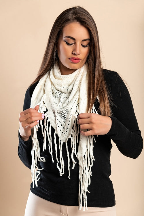 Set of 3 scarves, multicolored.