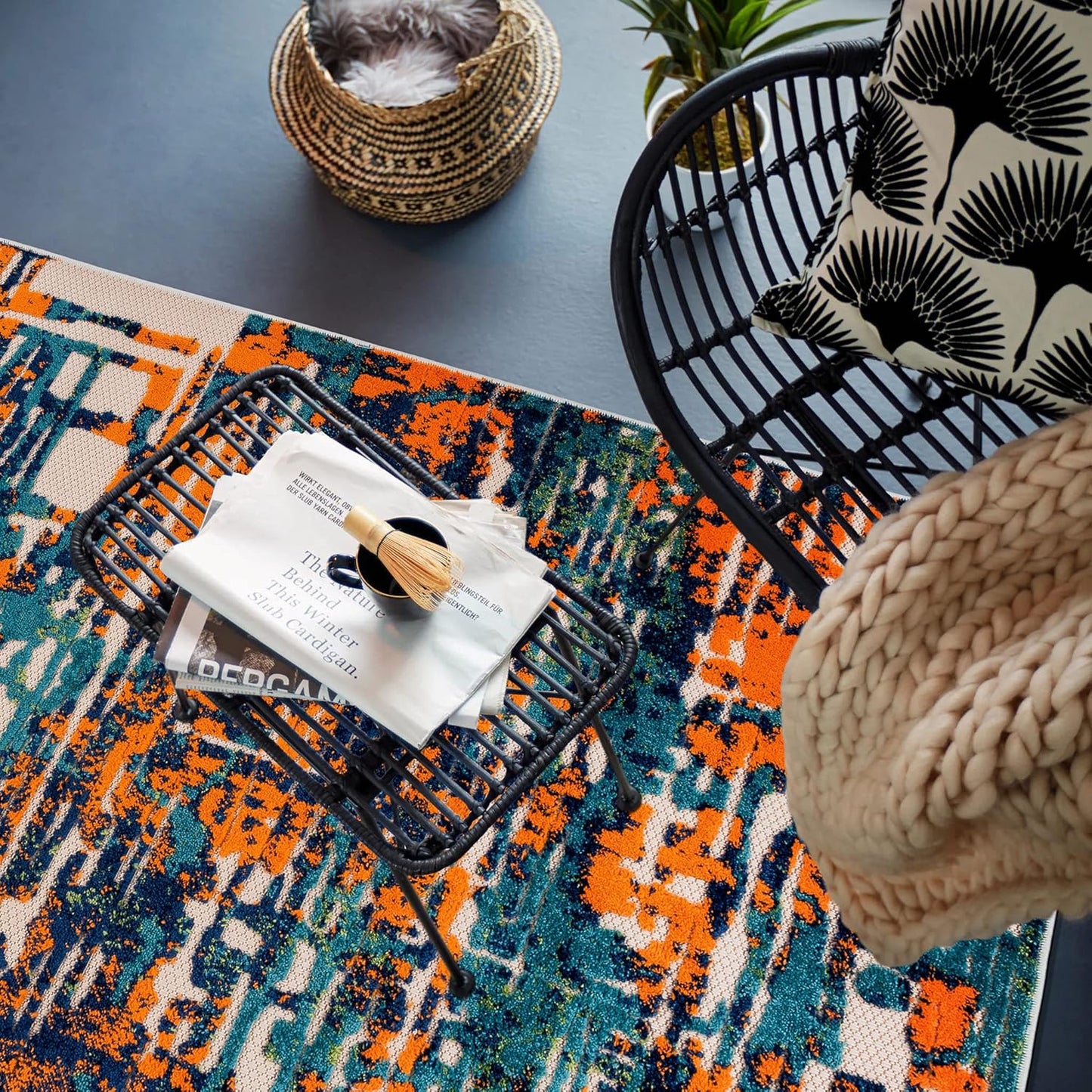 Contemporary Distressed Abstract Indoor/Outdoor Area Rug 5' X 7' Multi
