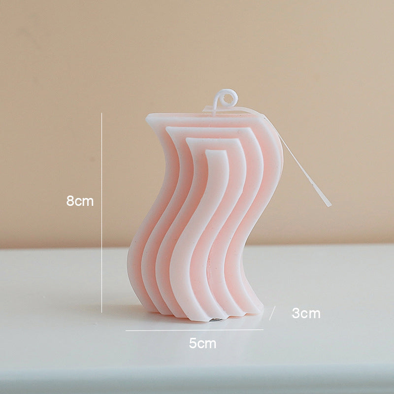 Small Families Use Soy Geometric Shape Candles