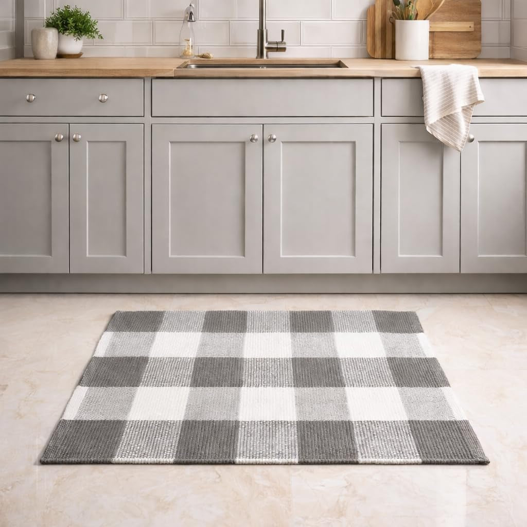 Rug Buffalo Plaid Area Rug 24X36 Inch (2X3), Charcoal & White, Reversible Cotton Woven Farmhouse Rug for Living Room, Kitchen, Entryway, Bathroom